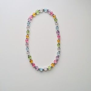 Necklace (costume jewelry)